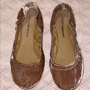 Lucky Brand Pink Velvet Flats!